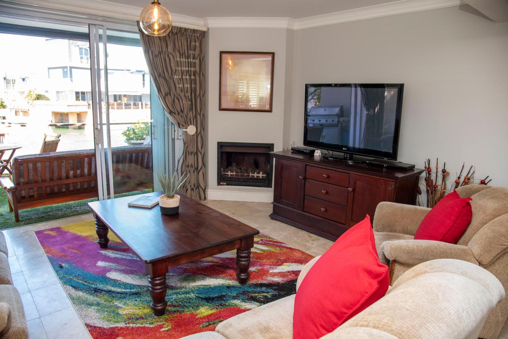 Waterfront 2 Bed With Mooring At Quays Holiday home Knysna