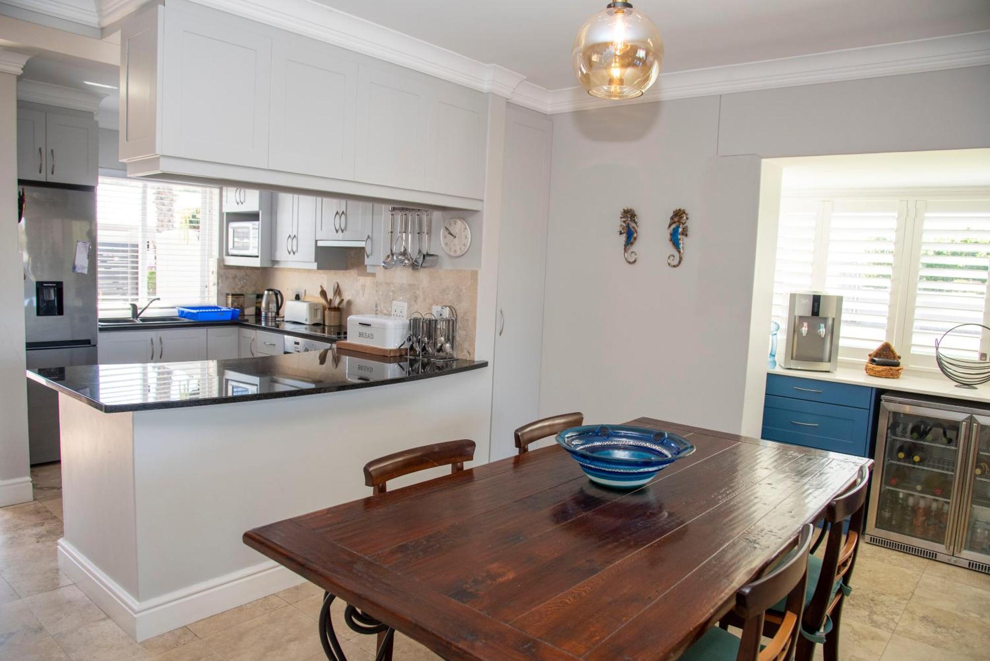 Waterfront 2 Bed With Mooring At Quays Holiday home