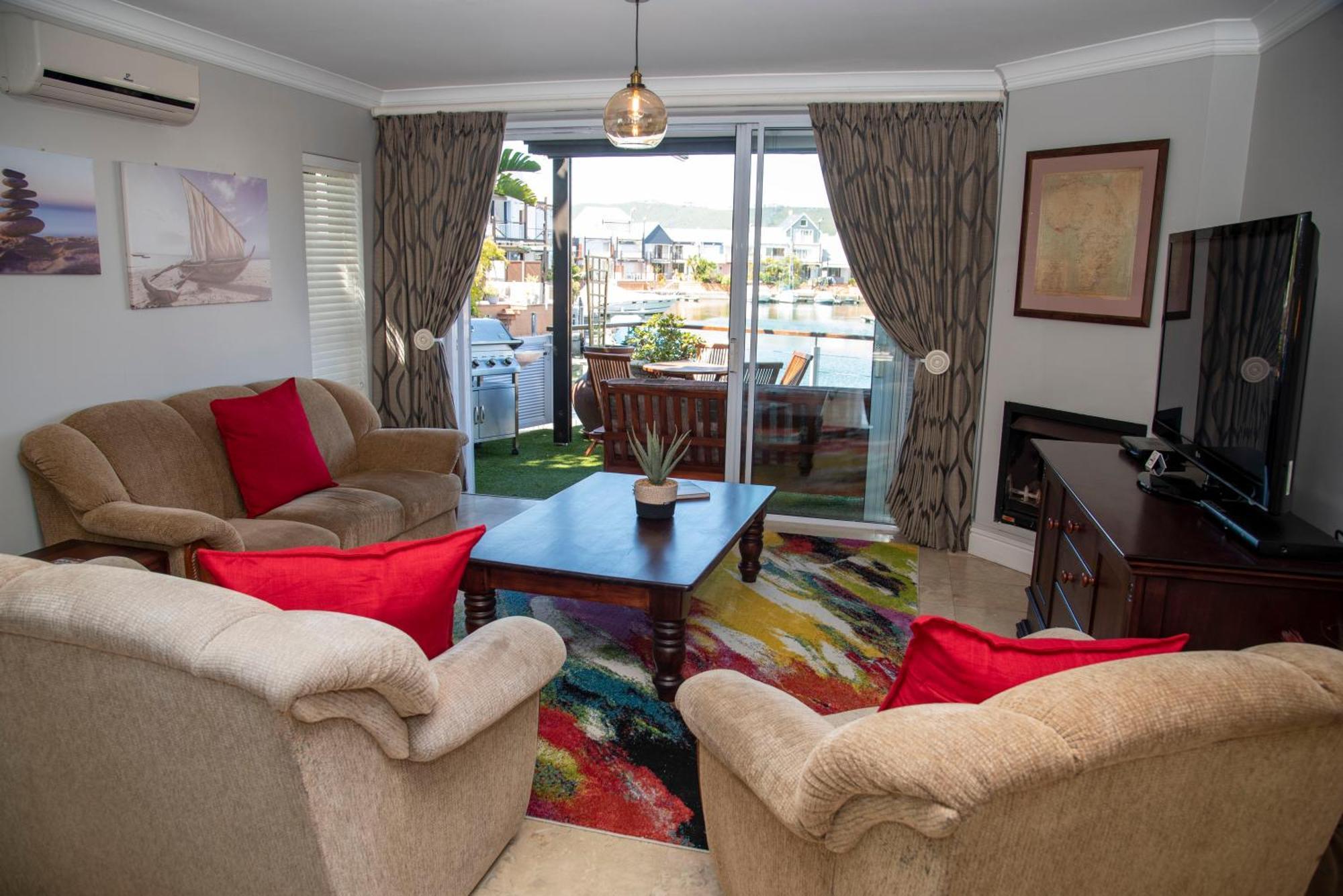 Holiday home Waterfront 2 Bed With Mooring At Quays
