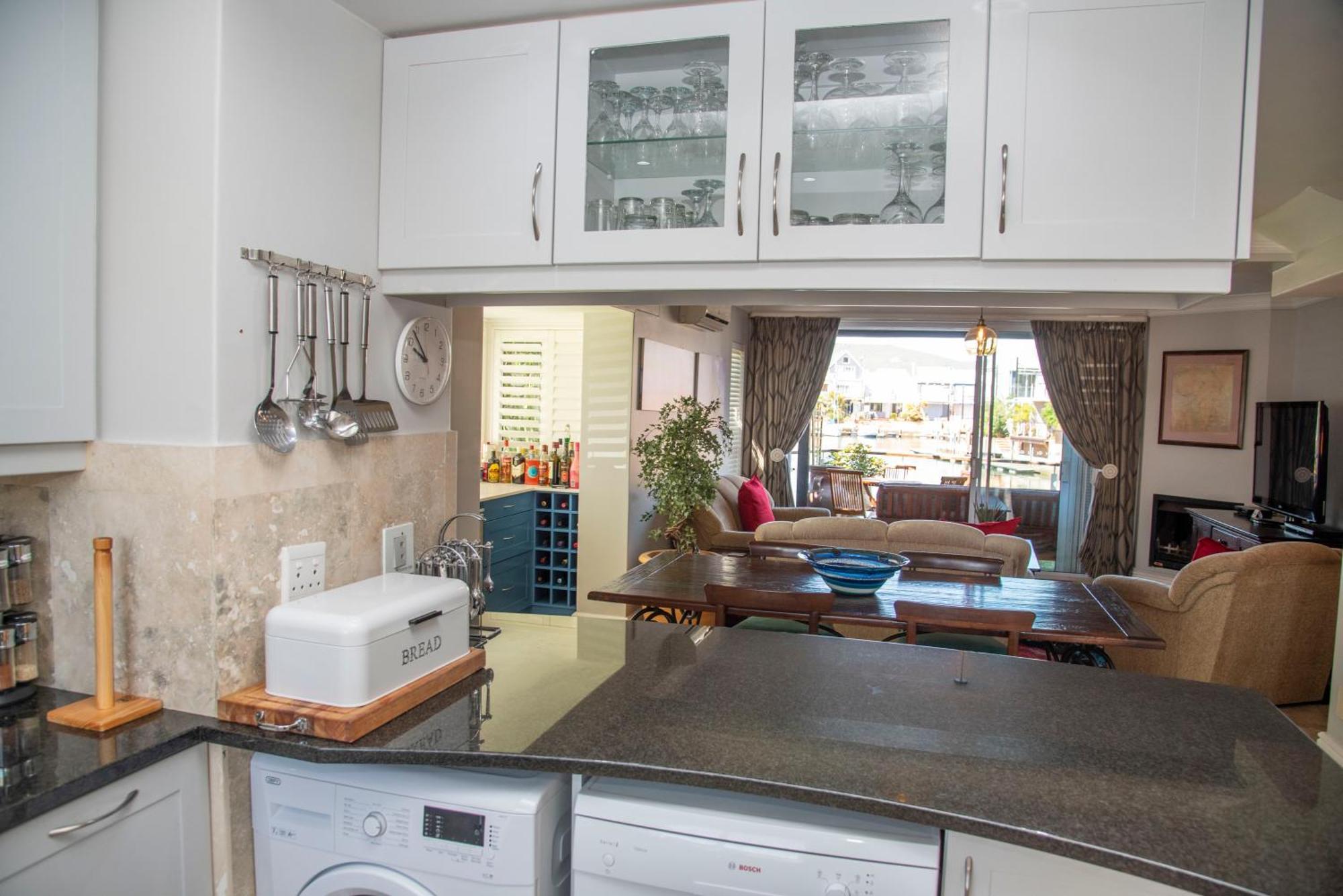 Waterfront 2 Bed With Mooring At Quays Holiday home Knysna
