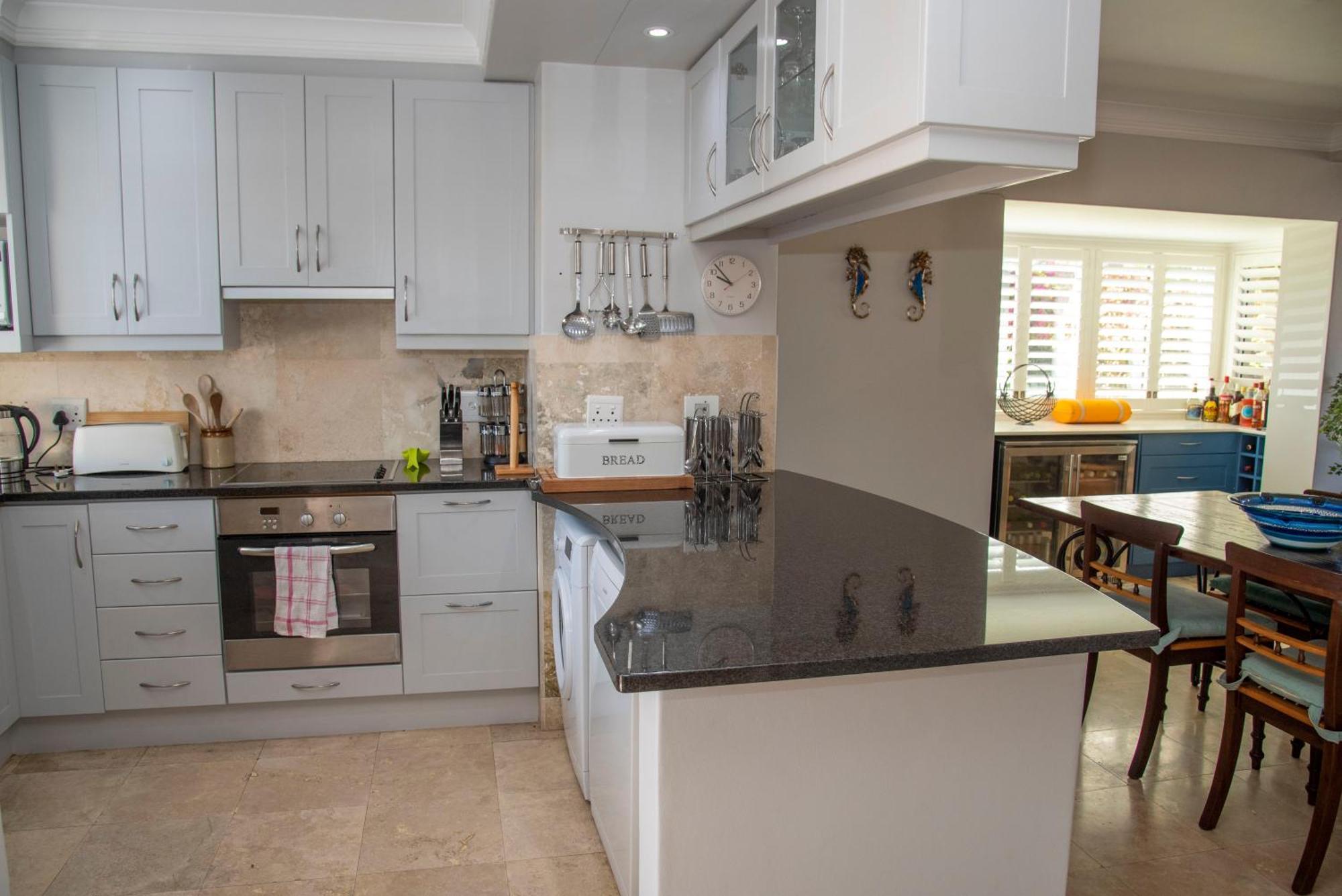 Waterfront 2 Bed With Mooring At Quays Holiday home