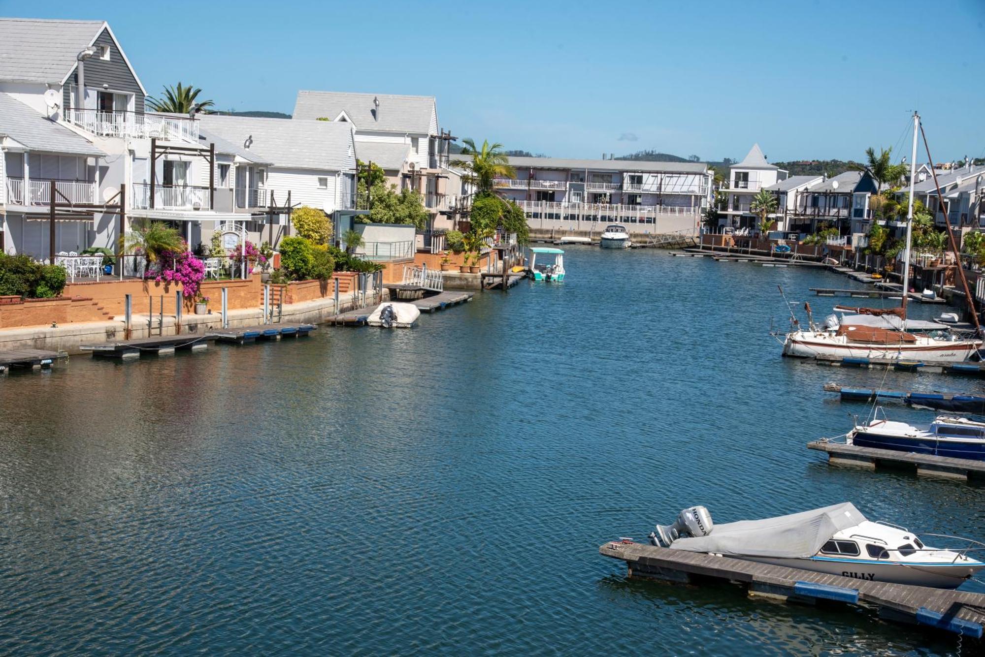 Waterfront 2 Bed With Mooring At Quays * Knysna